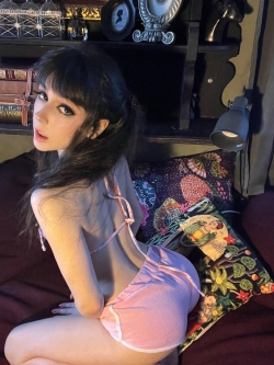 Free Phone Sex with Wet Mommy  Fuckable Holes 